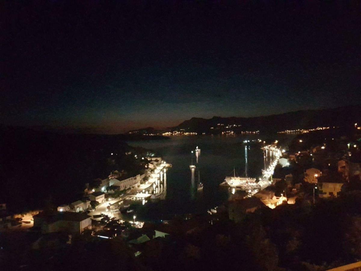 Apartment Tempera Povlja  Εξωτερικό φωτογραφία