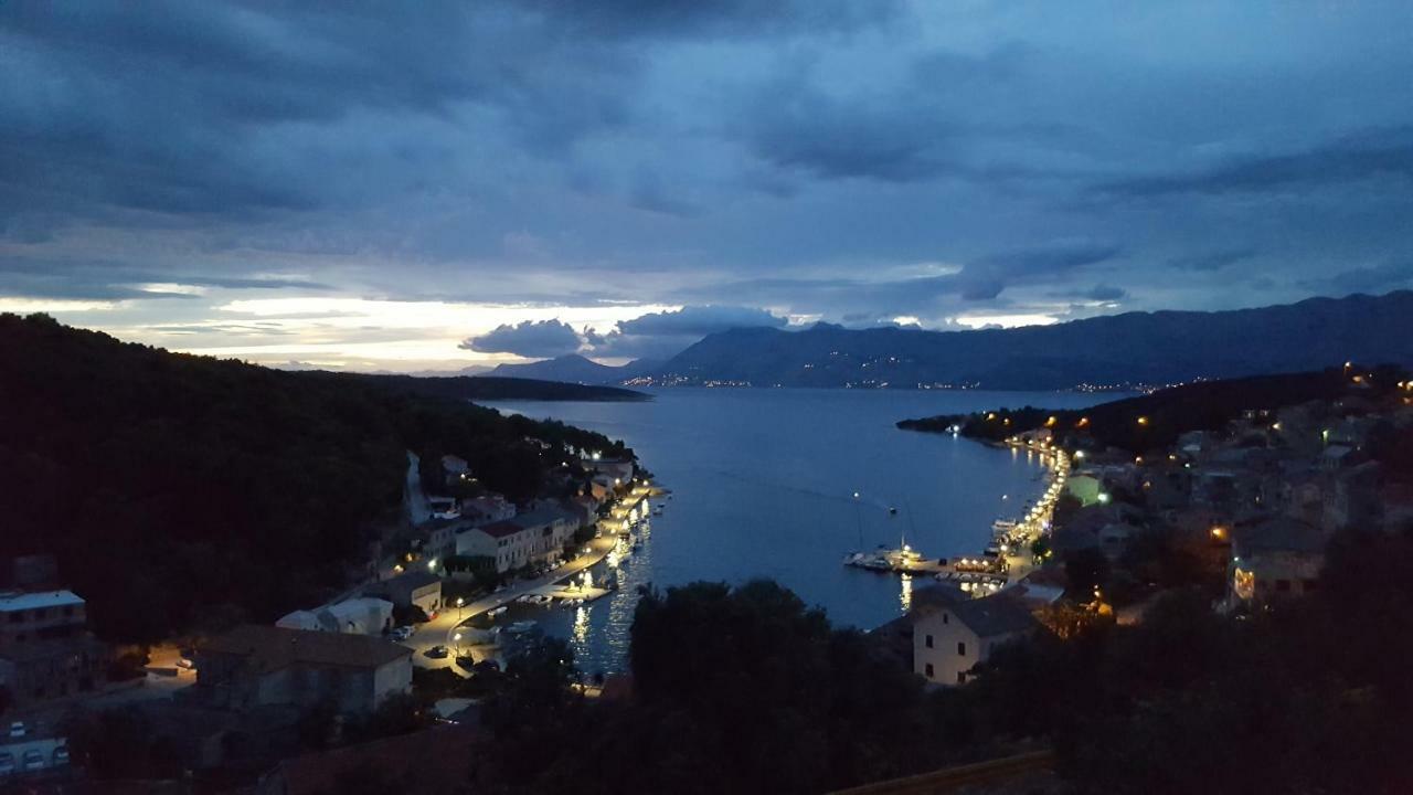Apartment Tempera Povlja  Εξωτερικό φωτογραφία